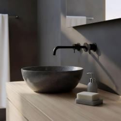 Grifo de lavabo empotrado Waterrevolution Flow de 3 orificios, negro mate, con caño de 25 cm T1163FPR-25