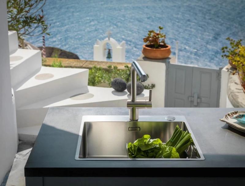 Grifo de cocina Franke Atlas Neo de acero inoxidable macizo  caño giratorio 115.0521.435