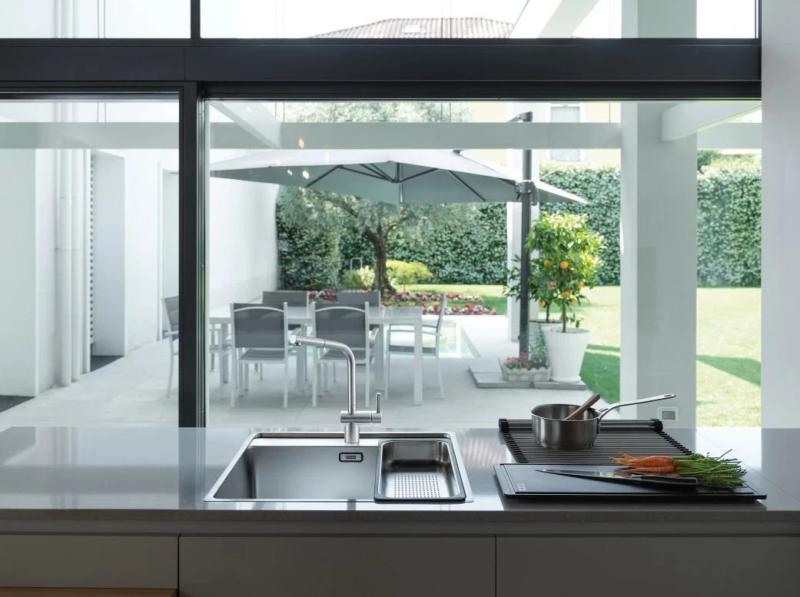 Grifo de cocina Franke RVS cepillado Atlas Neo con salida extensible inox 115.0521.438