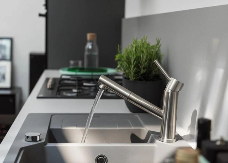 Grifo bajo de cocina Franke Orbit de acero inoxidable macizo con caño extraíble acero inoxidable 115.0569.461