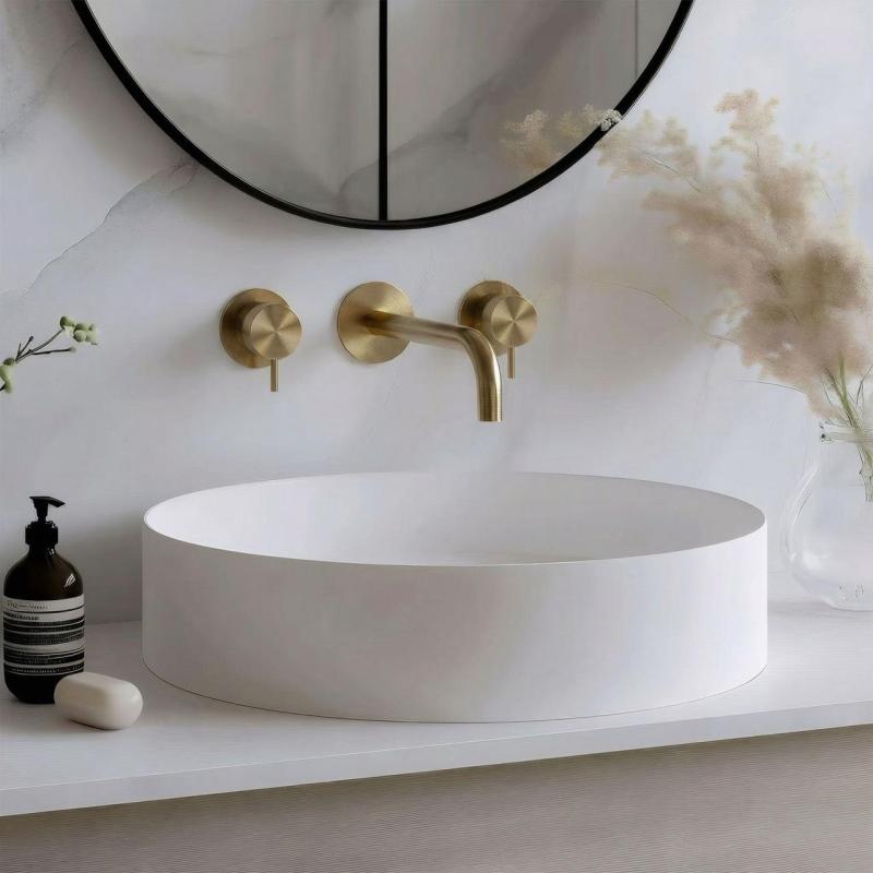 Grifo de lavabo empotrado Waterrevolution Flow de 3 orificios, latón totalmente cepillado con caño de 15 cm T1163FLE-15