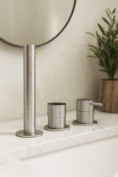 Mezclador de bañera Waterevolution Flow de 3 orificios para montaje en el borde de la bañera acero inoxidable T138SBIE