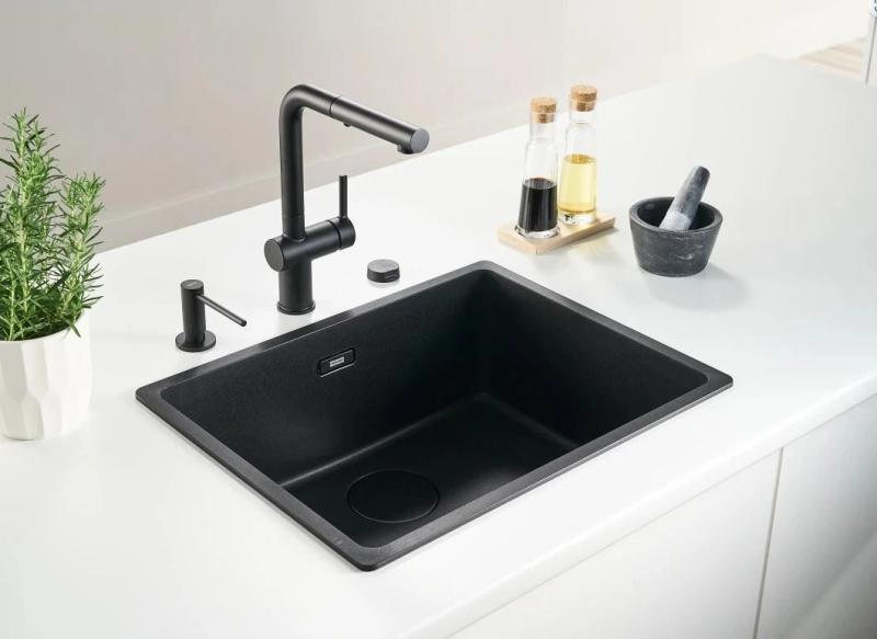 Grifo de cocina Franke Active L negro mate con spray y teleducha extraíble 115.0653.382