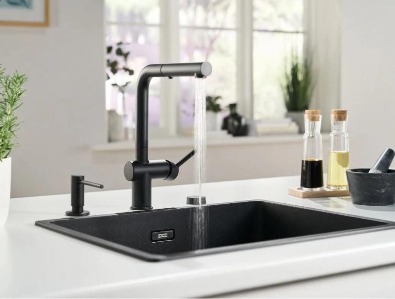 Grifo de cocina Franke Active L negro mate con spray y teleducha extraíble 115.0653.382
