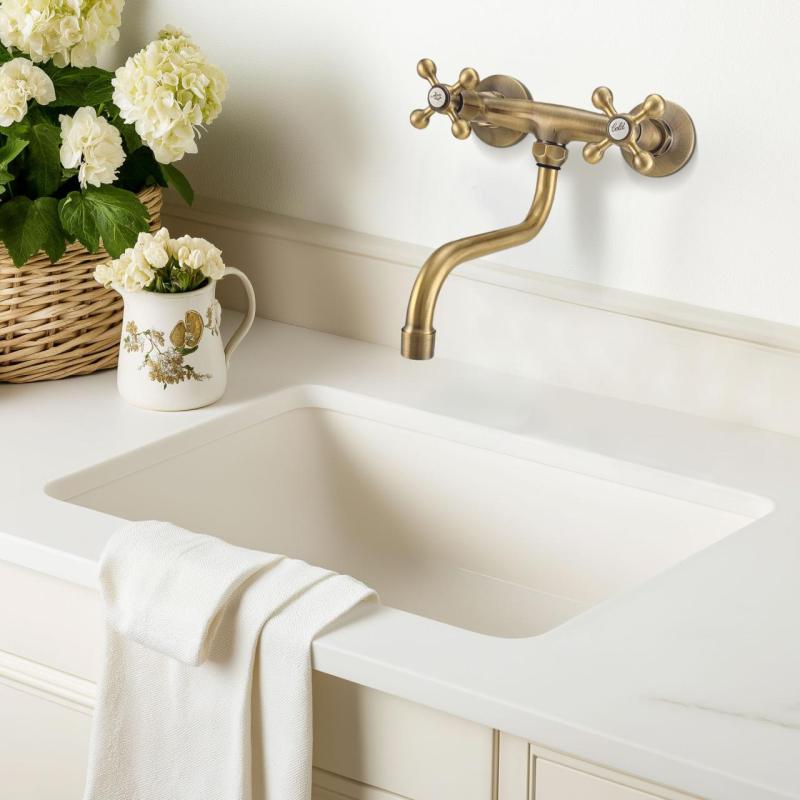 Grifo mural de cocina AquaTrimo Vivaldi classic bronce 21VV7068BN