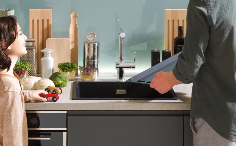 Franke Maris MRG 110-52 Fragranite Matt negro fregadero de montaje inferior