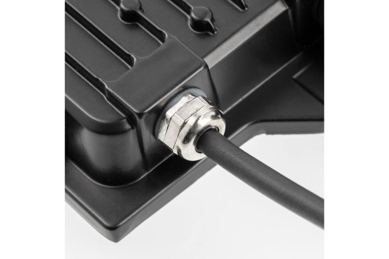 Foco LED G-TECH con sensor de movimiento, 20W, 2000lm, AC220-240V, 50/60 Hz, PF>0.9, RA>80, IP65, 120°, 6000K, negro 1208959175