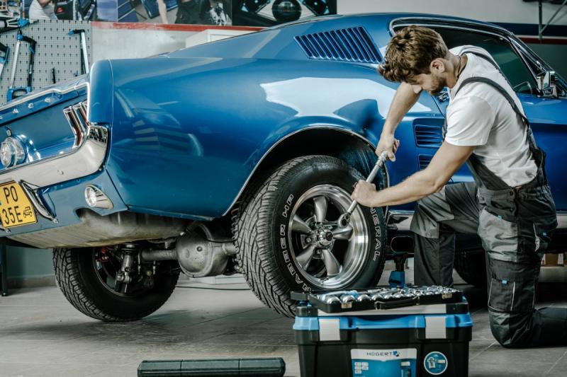 Hoegert Caja de herramientas de 25 pulgadas 1208962020