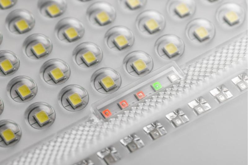 Foco LED solar BRAVOS, 50W, 500lm, 6400K, IP65, 120°, panel solar, control remoto, 3 años 1208962684