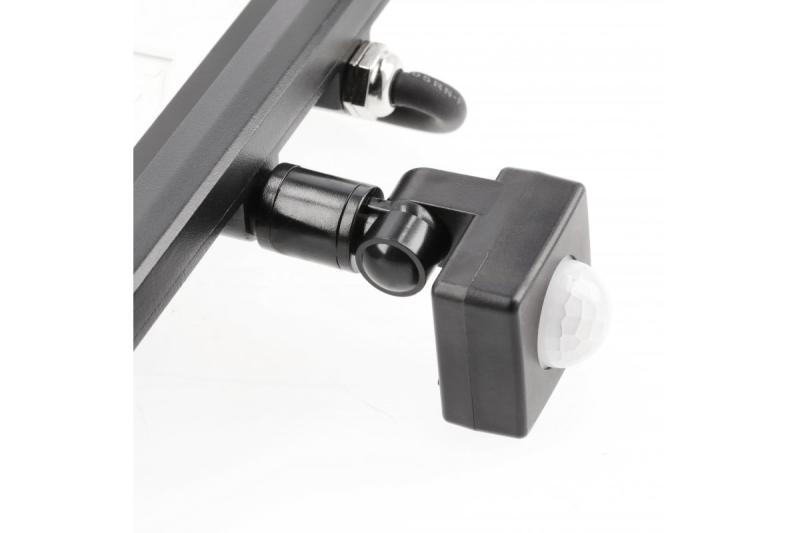 Proyector LED iNEXT con sensor de movimiento 30 W 2400 lm, PF > 0,9, RA > 80, IP65, 120°, 6400 K, cuerpo negro 1208962860