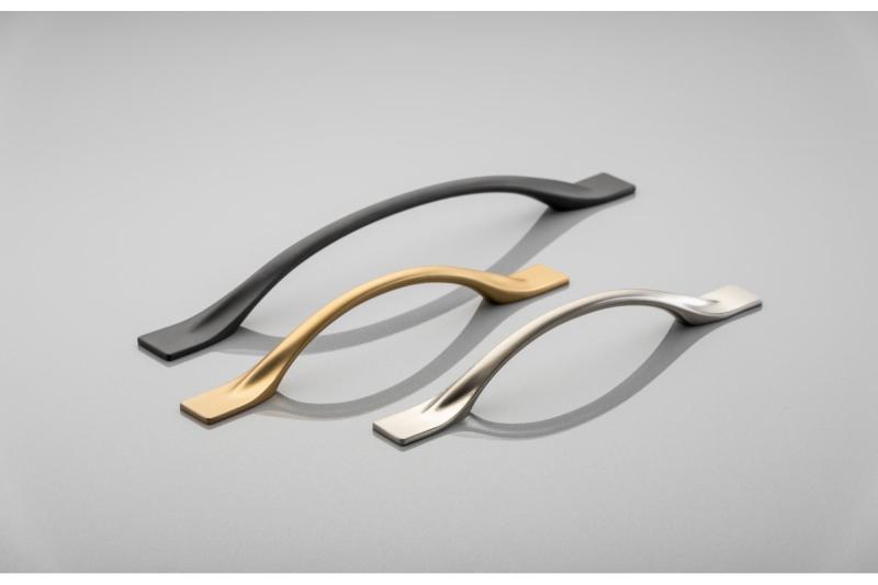 Manija de Zamak FLOW C = 192 mm champagne 1208966039