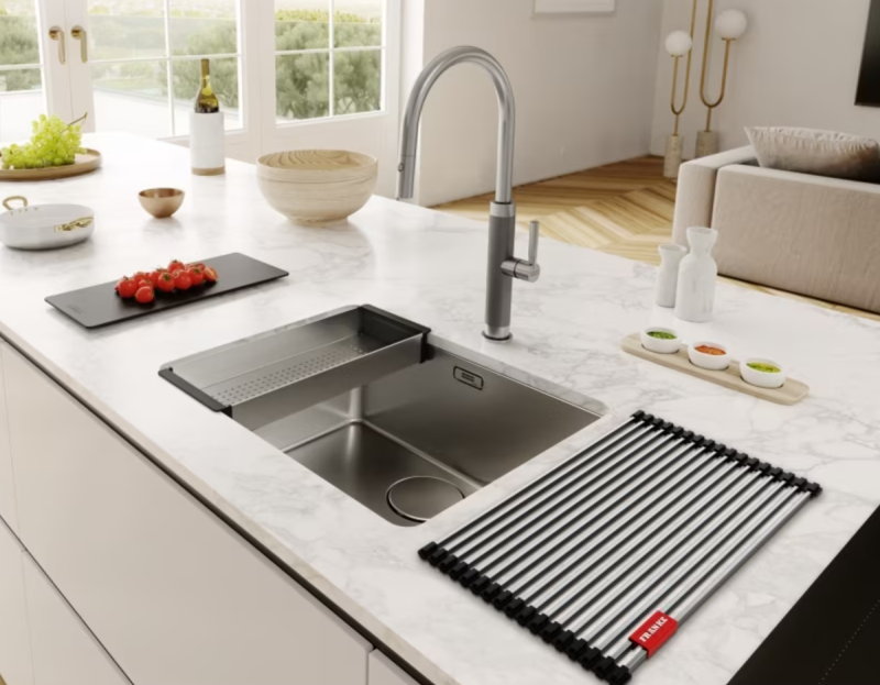 Franke Mythos Masterpiece Grifo de Cocina Acero Inoxidable con Boquilla en J y Cabezal de Ducha Extraíble - 115.0711.554