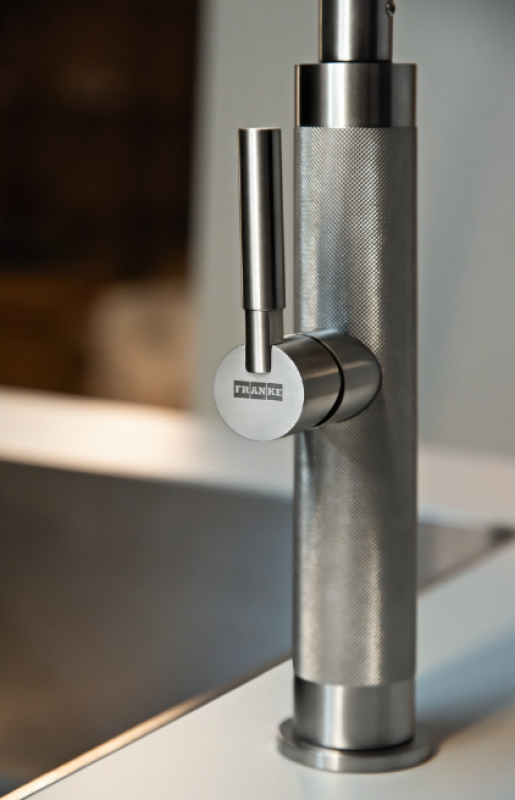 Franke Mythos Masterpiece Grifo de Cocina Acero Inoxidable con Boquilla en J y Cabezal de Ducha Extraíble - 115.0711.554