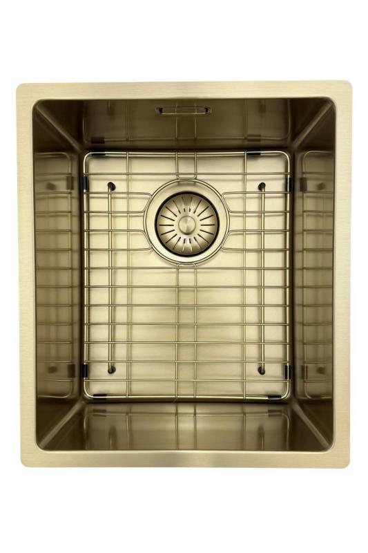 Fregadero Pure.Sink Prestige 34x40 cm PVD Oro radio de 10 mm para instalación bajo encimera, a ras de encimera y sobre encimera PPG3440-60.