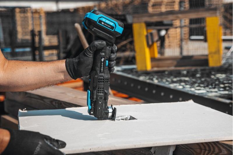 HÖGERT potente herramienta multifuncional inalámbrica, 18V, sin batería.