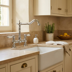 Aquanello Heritage Manor Grifo de cocina clásico Nostalgic Bridge Cromo con maneta blanca CR-0010-HM